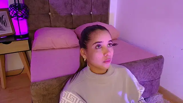 Lucy Carson  online show from 03/31/26, 03:41