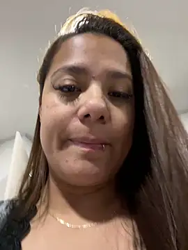 Pretty  Milf online show from 03/12/26, 09:15