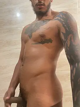 liyamjunior online show from 02/03/26, 07:19