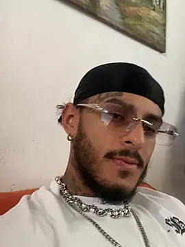 liyamjunior online show from 02/20/26, 05:02