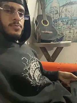 liyamjunior online show from 02/21/26, 06:14