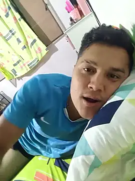 Lion-y-katy online show from 01/13/26, 02:39