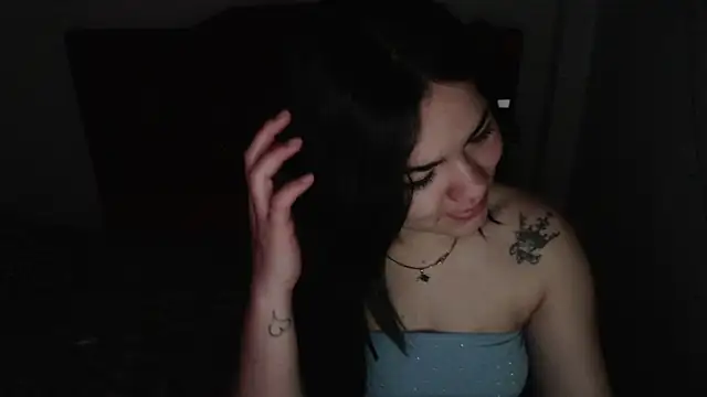 Loriiiany online show from 03/12/26, 01:39