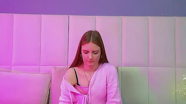 SofiaSarvain online show from 03/06/26, 08:33