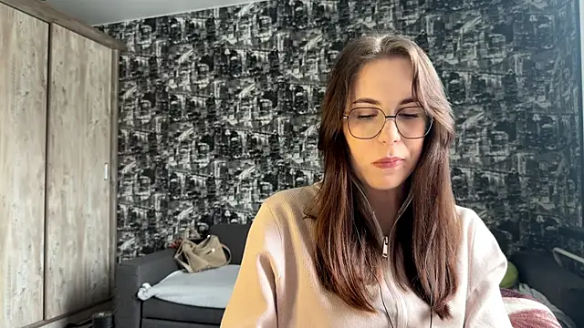 JanelleCourville online show from 03/03/26, 10:32