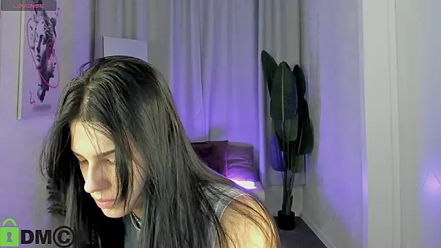 Snapshot of Leslie_Wholsh chatting on 02/18/26, 09:38 Leslie Wholsh online show from 02/18/26, 09:38