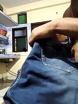 Hottlund6 online show from 04/01/26, 03:07