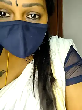 Snapshot of Tamil_Ranjitha chatting on 01/18/26, 04:11 Tamil Ranjitha online show from 01/18/26, 04:11