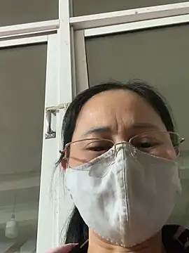 emgaisayhi online show from 03/03/26, 01:50