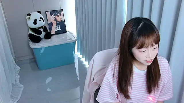 yuki-888 online show from 04/05/26, 06:10