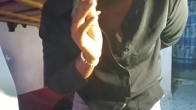 Snapshot of Leratomphogo chatting on 02/13/26, 05:31 Leratomphogo online show from 02/13/26, 05:31