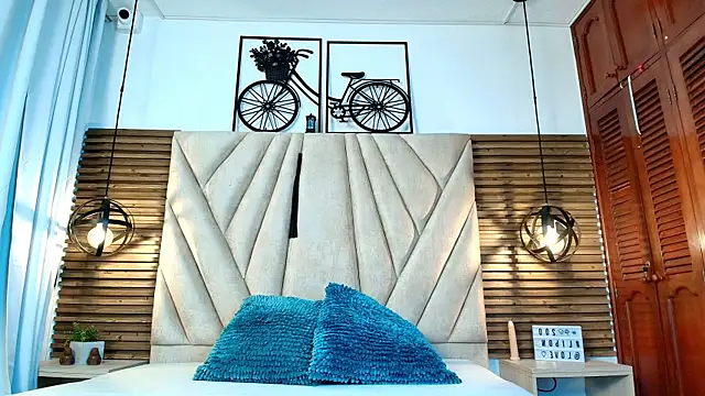 Hether t online show from 02/13/26, 12:56