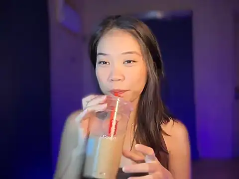 lovely amara19 online show from 04/07/26, 06:25