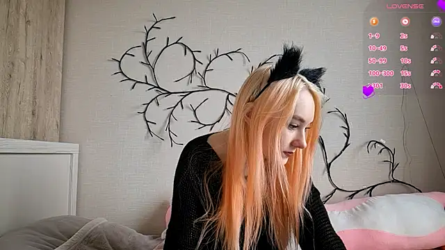 MisaMew online show from 02/28/26, 08:15