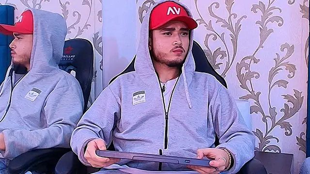 Snapshot of Salvattore_Muller chatting on 02/07/26, 02:37 Salvattore Muller online show from 02/07/26, 02:37