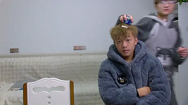 Chocolates-001 online show from 02/01/26, 10:47