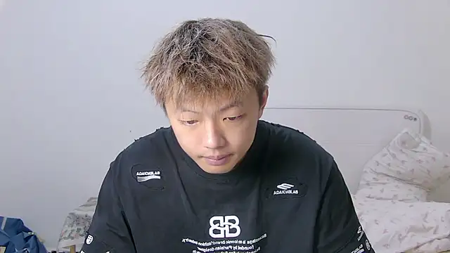 Chocolates-001 online show from 06/28/26, 01:50