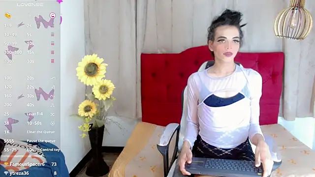 Jessica Ortega online show from 02/12/26, 07:42