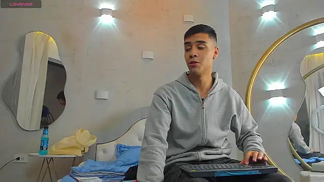 bastian and samantha online show from 02/08/26, 04:05