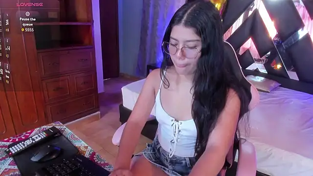 michell sweetiee online show from 03/17/26, 07:06