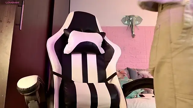 Dulce Stormy online show from 02/10/26, 12:09