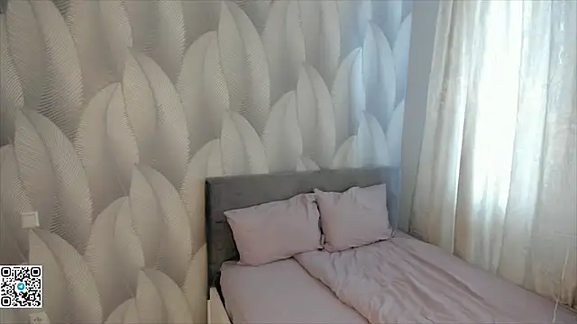 Snapshot of SonyaNowak chatting on 03/04/26, 11:27 SonyaNowak online show from 03/04/26, 11:27