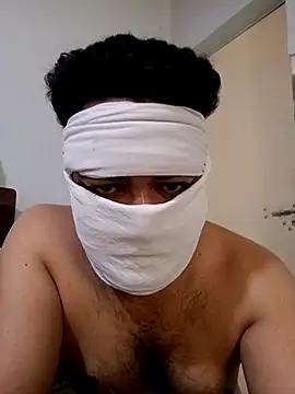 gujjuboysexy123 online show from 04/12/26, 10:42