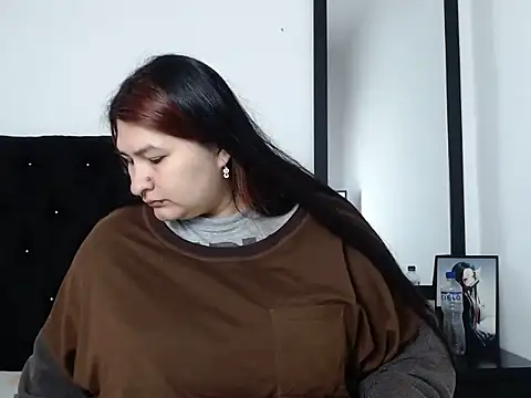 LauraHorny69 online show from 01/14/26, 02:55