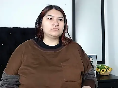 LauraHorny69 online show from 02/10/26, 12:53