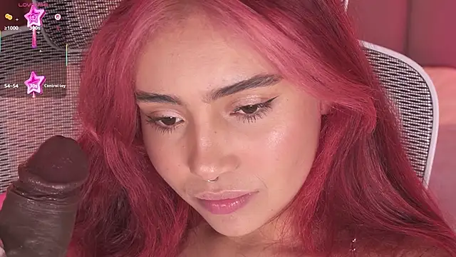 Dakota velvet  online show from 03/04/26, 12:33