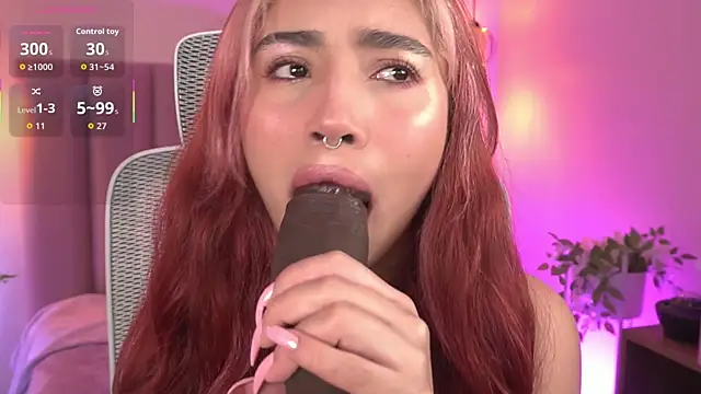 Dakota velvet  online show from 04/20/26, 12:08