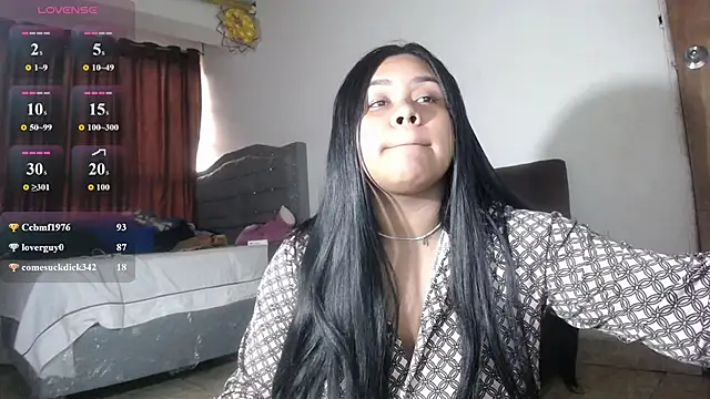 Snapshot of cami__sexy chatting on 04/23/26, 10:01 cami sexy online show from 04/23/26, 10:01