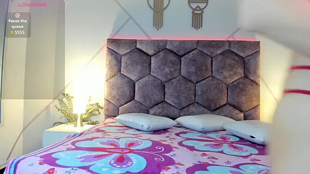 valeria becket online show from 02/26/26, 08:08