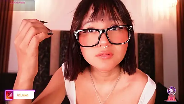 Ivi Aiko online show from 04/13/26, 11:21