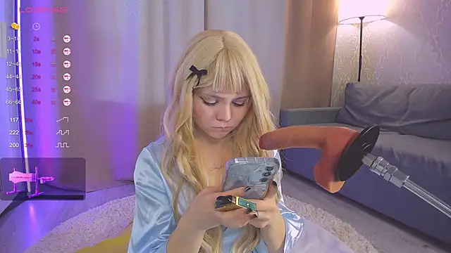 Tiny Emmy online show from 03/15/26, 05:24