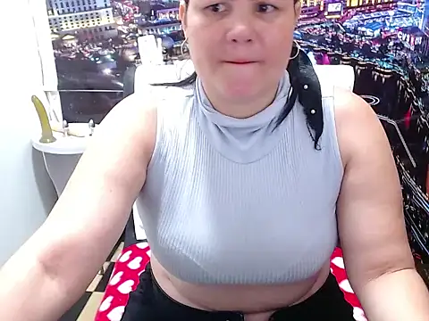 tila nastyy online show from 05/17/26, 06:48