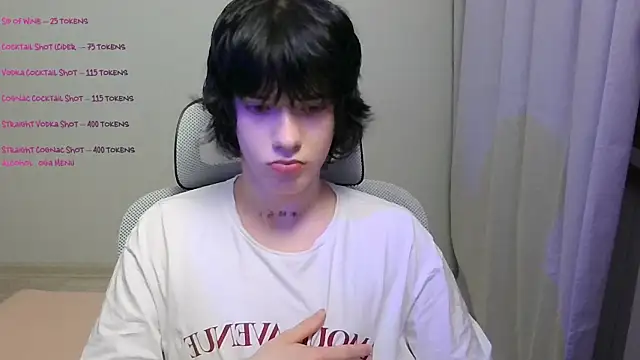 LeonBoykisser online show from 02/04/26, 04:46