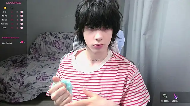 LeonBoykisser online show from 02/28/26, 01:06