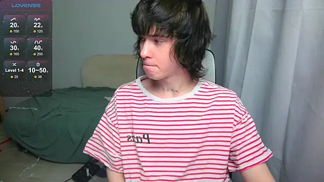 LeonBoykisser online show from 04/28/26, 01:15