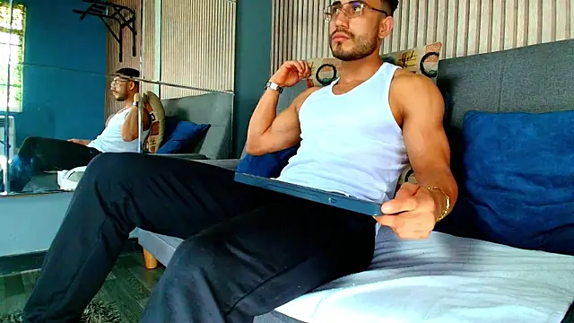 Vans Ross online show from 02/18/26, 07:32