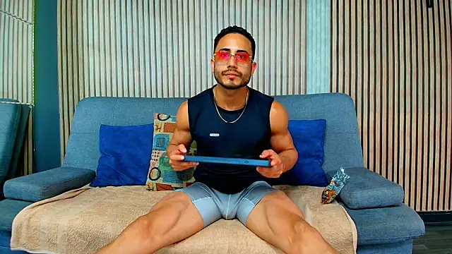 Vans Ross online show from 03/10/26, 06:57