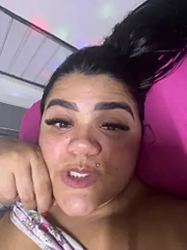 Snapshot of MorenaCariok chatting on 06/27/26, 12:59 MorenaCariok online show from 06/27/26, 12:59