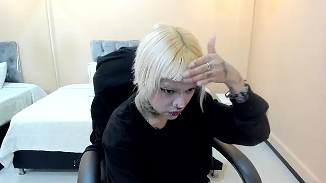 Bela Craxkerr online show from 03/25/26, 01:17