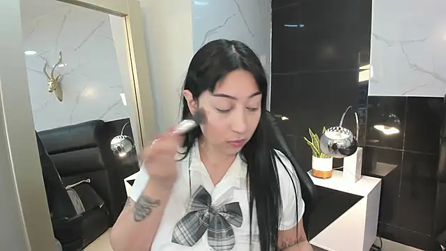 KomiCatt online show from 04/22/26, 12:50