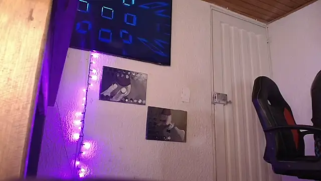 pauldocux  online show from 03/06/26, 03:25