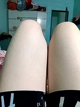 lylinhjim online show from 01/19/26, 01:37