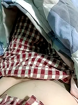 lylinhjim online show from 02/03/26, 01:26