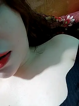 lylinhjim online show from 02/03/26, 06:22