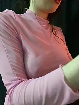 shrie becerlyy0984 online show from 01/15/26, 12:04