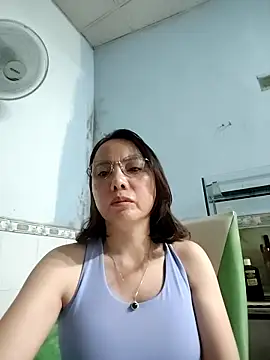 Famrita online show from 03/10/26, 01:49